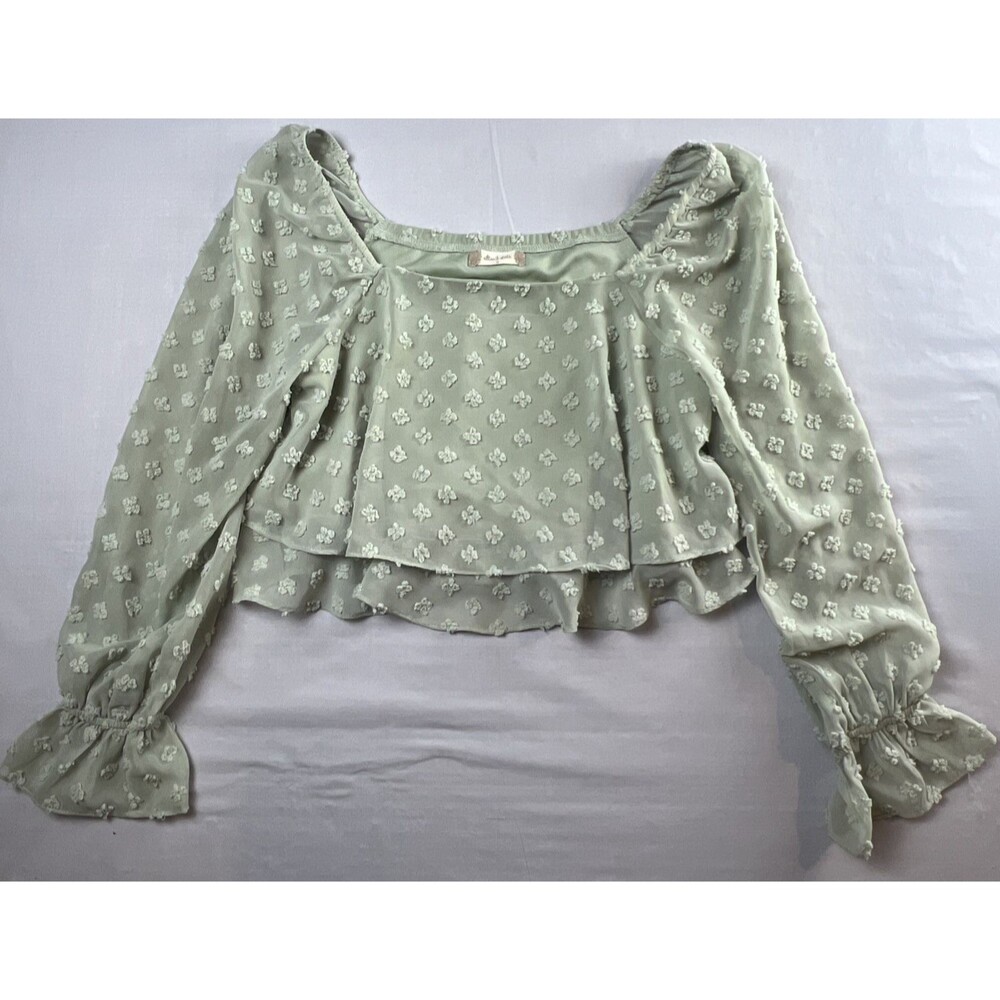 Altar’d State Crop Top Small